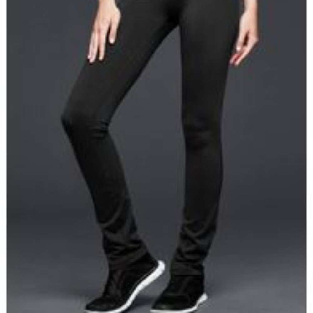 GAP slim straight legging
